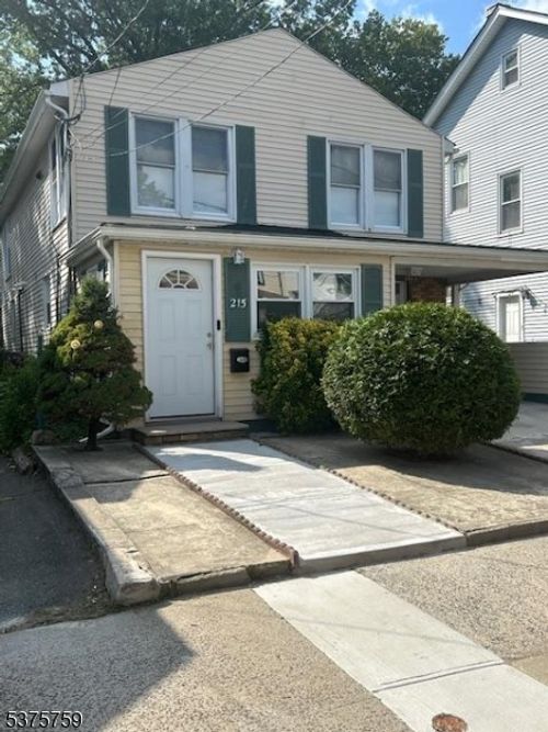 215 Kerrigan Blvd, Newark, NJ, 07106-3410 | Card Image