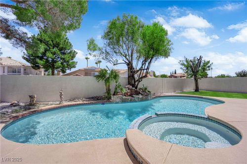 4404 Dunlap Crossing St, Las Vegas, NV, 89129-5959 | Card Image