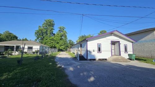 5914 Wayne St, Houston, TX, 77026-1640 | Card Image