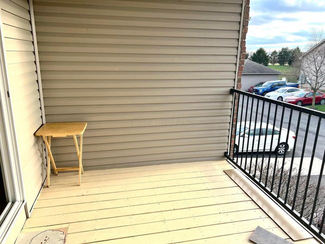 8061 Cranes Crossing Dr, Condo with 2 bedrooms, 2 bathrooms and null parking in Lewis Center OH | Image 29