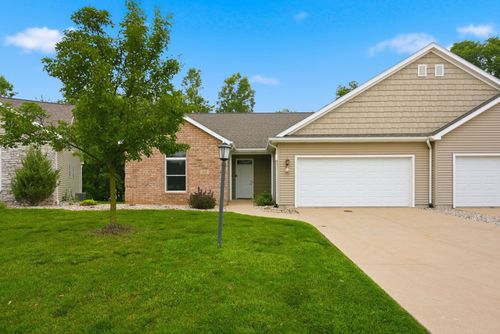 517 Williamson Cir, Angola, IN, 46703-7093 | Card Image
