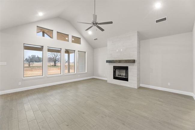 201 Read Ranch-Living Room-1 | Image 12