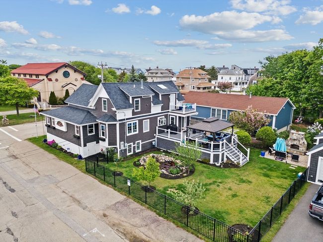 14 Lewis St, House other with 5 bedrooms, 4 bathrooms and 9 parking in Hull MA | Image 37