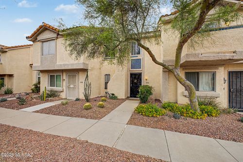 2692 W Avenida Azahar, Tucson, AZ, 85745-3526 | Card Image