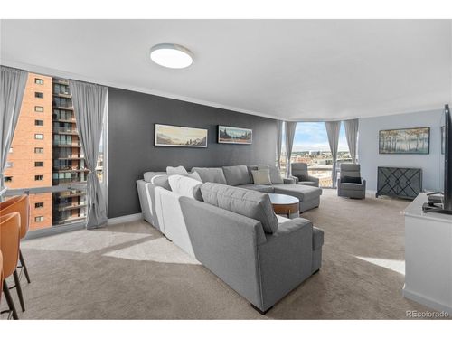 1601-1625 Larimer St, Denver, CO, 80202-1532 | Card Image