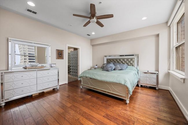 Primary Suite | Image 15