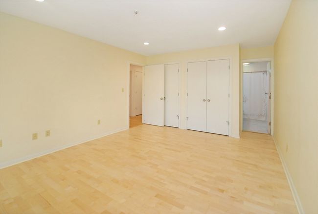 UNIT-3 - 19 Concord Greene, Condo with 2 bedrooms, 2 bathrooms and 1 parking in Concord MA | Image 17