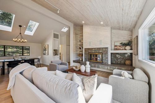 1100 Castro Rd, Monterey, CA, 93940-4935 | Card Image