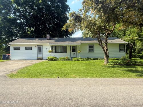 75 Midway Ave, Amenia, NY, 12501-5621 | Card Image
