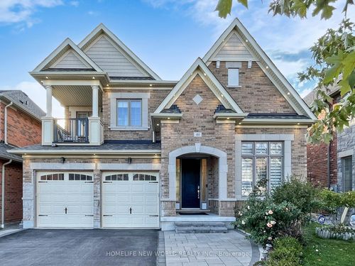 40 St Ives Cres, Whitby, ON, L1P0C5 | Card Image