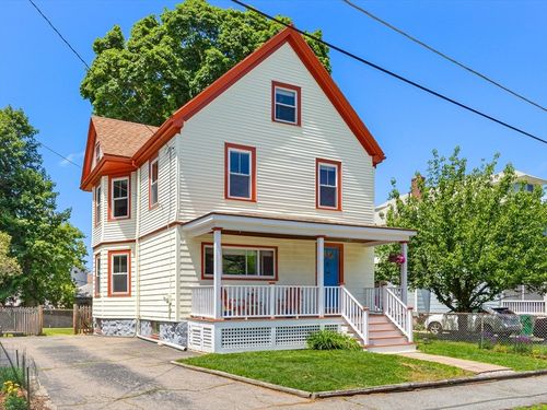 7 Sturtevant Ter, Medford, MA, 02155-5425 | Card Image