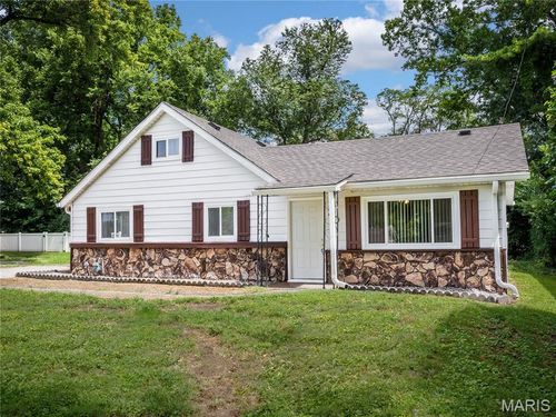 20 Red Rose Dr, Collinsville, IL, 62234-4626 | Card Image