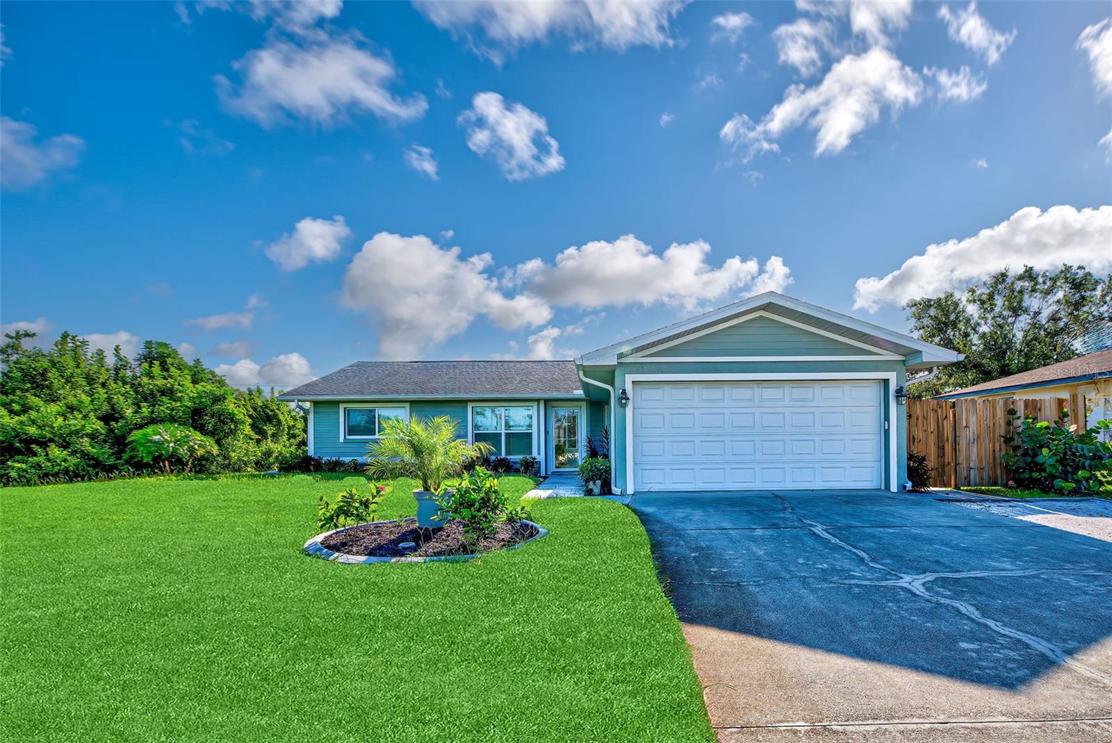 Spinnaker Blvd, Englewood, FL 34224