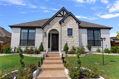 1701 Morning Mist Way, Mesquite, TX, 75181-4387 | Card Image