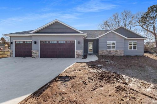 4631 Ridge Court, Manitowoc, WI, 54220 | Card Image