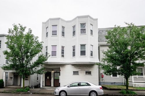 6-25 W Wyoming Ave, Melrose, MA, 02176-4611 | Card Image