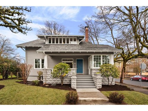 1239 Ne Sumner St, Portland, OR, 97211-4429 | Card Image