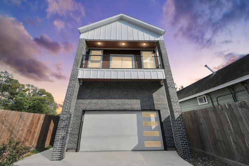 a-3508 Omega St, Houston, TX, 77022-5235 | Card Image