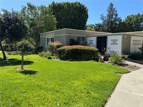 c-352 Avenida Sevilla, Laguna Woods, CA, 92637-3375 | Card Image