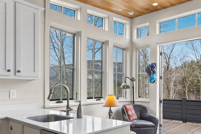 111 Moonstone Loop, House other with 2 bedrooms, 2 bathrooms and null parking in Highlands NC | Image 11