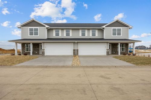 b-163 Bethany Loop Sw, Cedar Rapids, IA, 52404 | Card Image