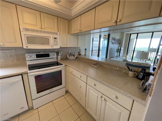 APT-6A - 26171 Hickory Blvd, Condo with 2 bedrooms, 2 bathrooms and null parking in BONITA SPRINGS FL | Image 14