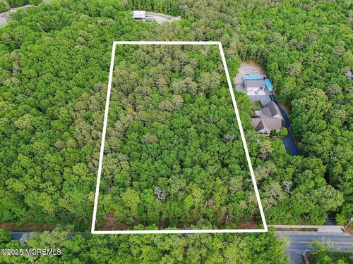 7116 Fernwood Ave, Egg Harbor Twp, NJ, 08234-5701 | Card Image