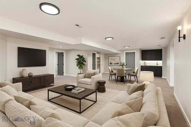 Huge storage room | Image 32