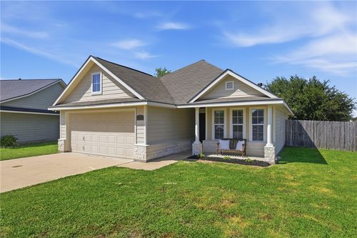 3907 Bridgeberry Ct, College Station, TX, 77845-3554 | Card Image
