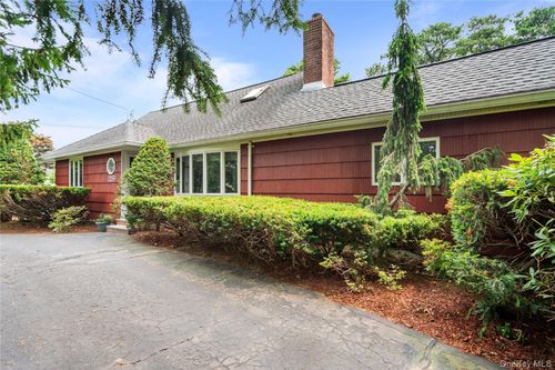 1359 Manor Lane, Islip, NY, 11706 | Card Image