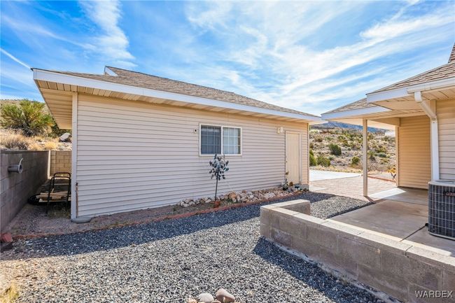 Side of Structure | Image 69
