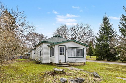 208 N Beech St, Bellaire, MI, 49615-9587 | Card Image