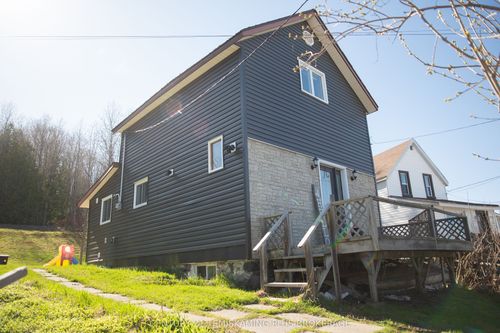 500 Lakeshore Rd N, New Liskeard, ON, P0J1P0 | Card Image