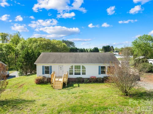 108 Ashland Ct, Shelby, NC, 28150-7604 | Card Image