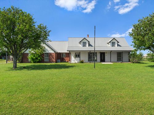 6568 Michael Rd, Sanger, TX, 76266-2227 | Card Image