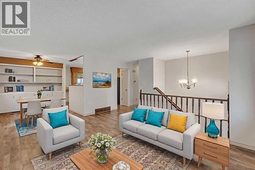 3335 Doverview Rd Se, Calgary, AB, T2B2A2 | Card Image