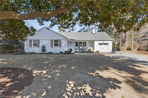 1116 Chumley Rd, Virginia Beach, VA, 23451-3737 | Card Image