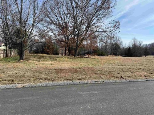 31 Taylor Place Ln, Conway, AR, 72032-8634 | Card Image
