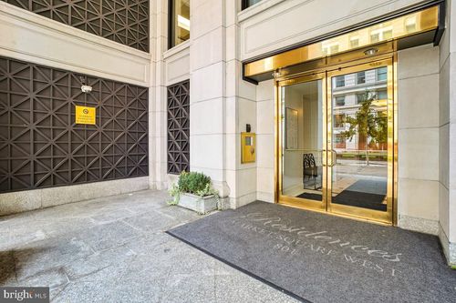 apt-ph06-801 Pennsylvania Ave Nw, WASHINGTON, DC, 20004-2668 | Card Image