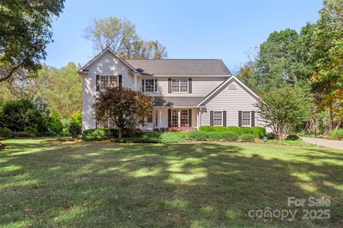 2555 Saddlewood Cir Sw, Concord, NC, 28027-8843 | Card Image