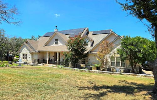 400 Bedford Dr, Spicewood, TX, 78669-3268 | Card Image