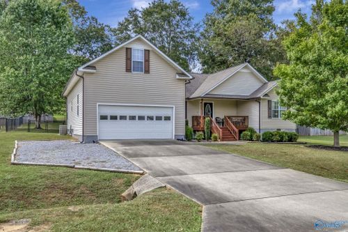 70 Obrian Circle, Guntersville, AL, 35976 | Card Image