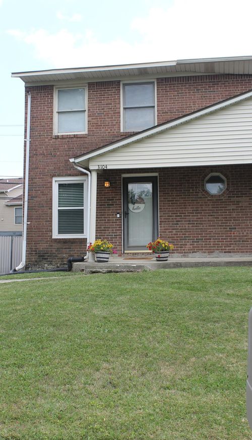 3104 High Ridge Drive, Lexington, KY, 40517 | Card Image