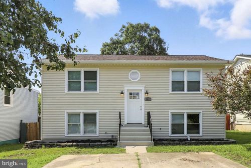 5817 Sheriff Rd, CAPITOL HEIGHTS, MD, 20743-6301 | Card Image