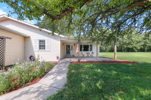 165 Valley View Dr, Seneca, IL, 61360-9792 | Card Image