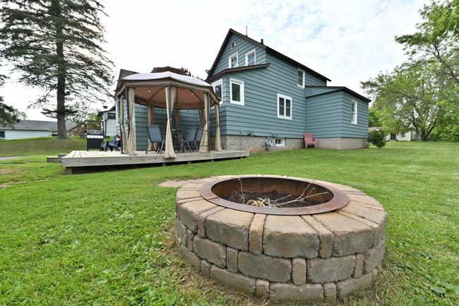 REAR AND SIDE EXTERIOR WITH FIREPIT | Image 27