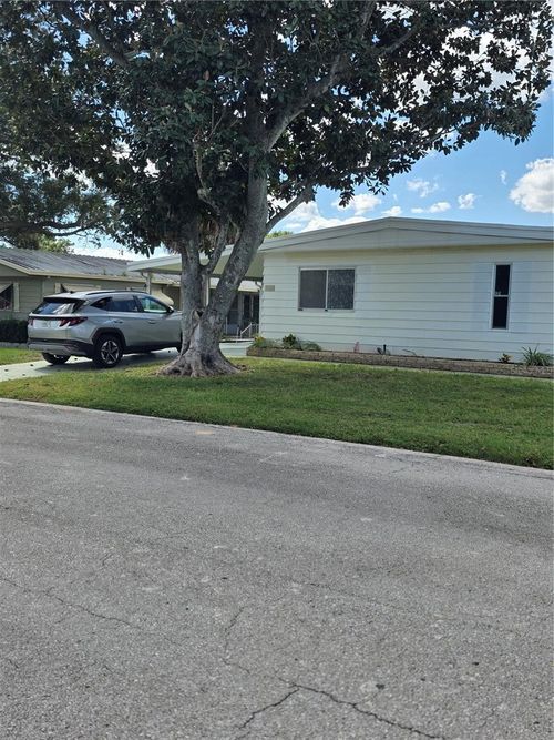 1540-2218 Orangewood Cir, ZELLWOOD, FL, 32798-9741 | Card Image