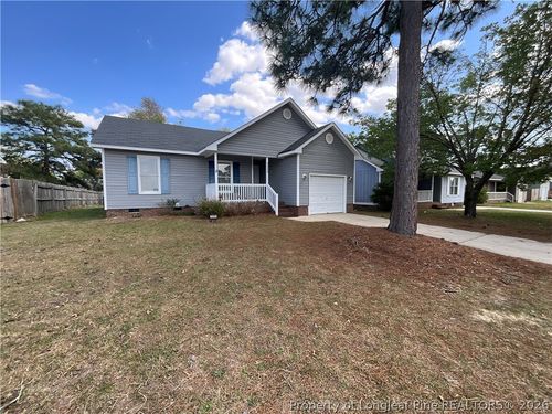 3355 Lubbock Dr, Hope Mills, NC, 28348-9650 | Card Image