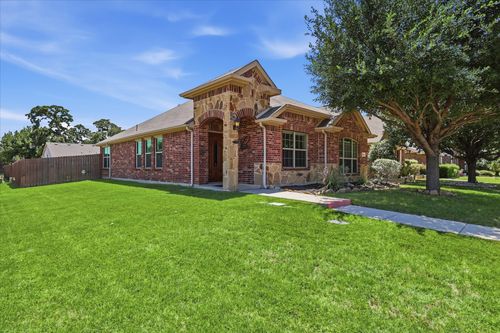 9024 Stewart St, Cross Roads, TX, 76227-8214 | Card Image