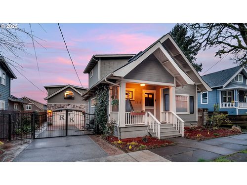 5816 S Corbett Ave, Portland, OR, 97239-3790 | Card Image